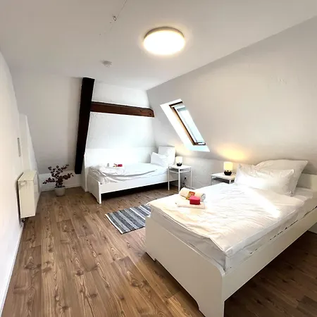 Gunzenhausen, Innenstadt, Dachterrasse, Stellplatz *