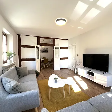 Apartment Ferienwohnung Gunzenhausen, Innenstadt, Dachterrasse, Stellplatz *
